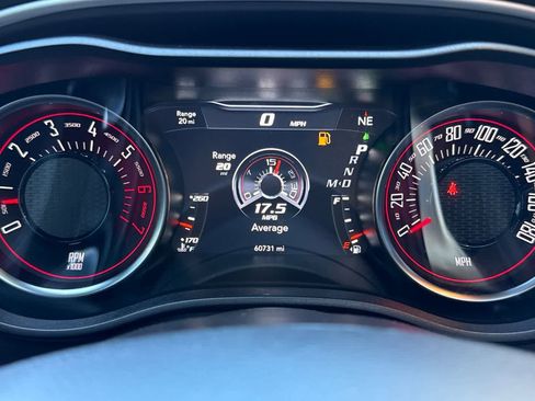 Used 2022 Dodge Challenger R/T Scat Pack RWD image 26