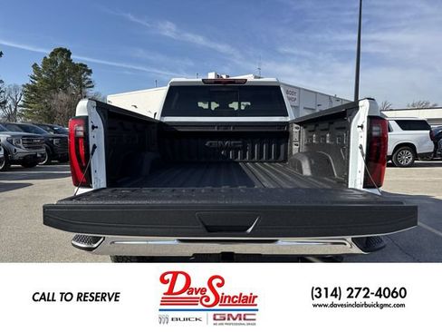 New 2026 GMC Sierra 3500 SLT w/ SLT Premium Package AWD/4WD image 25