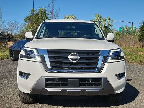 Certified 2024 Nissan Armada SL AWD/4WD image 2