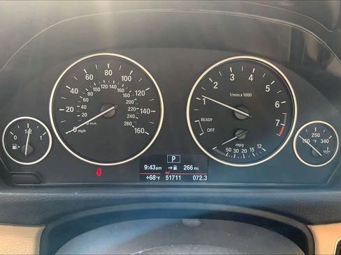 Used 2016 BMW 320i 320i image 23