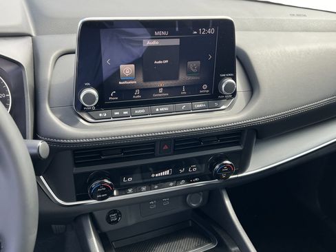 New 2026 Nissan Rogue SV FWD image 9