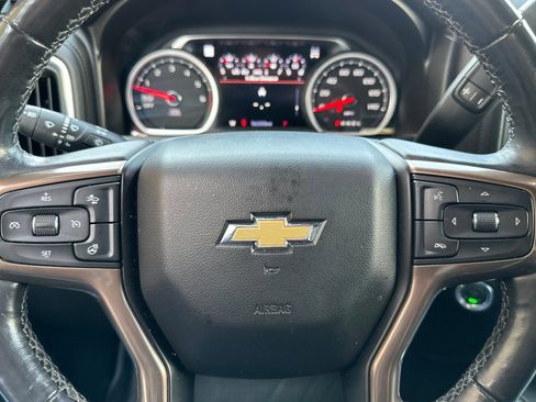 Used 2019 Chevrolet Silverado 1500 High Country image 24