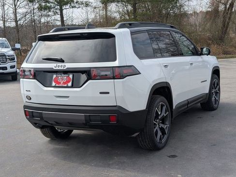 New 2026 Jeep Cherokee Overland w/ Trailer Tow Group image 7