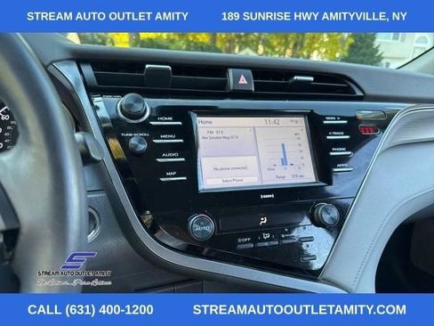 Used 2020 Toyota Camry SE image 38