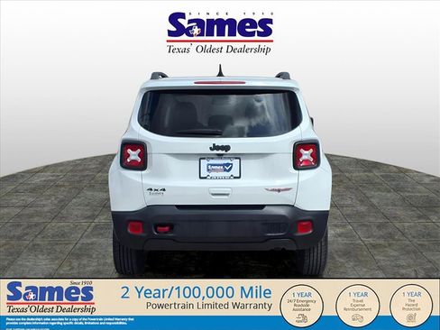 Used 2023 Jeep Renegade Trailhawk image 5