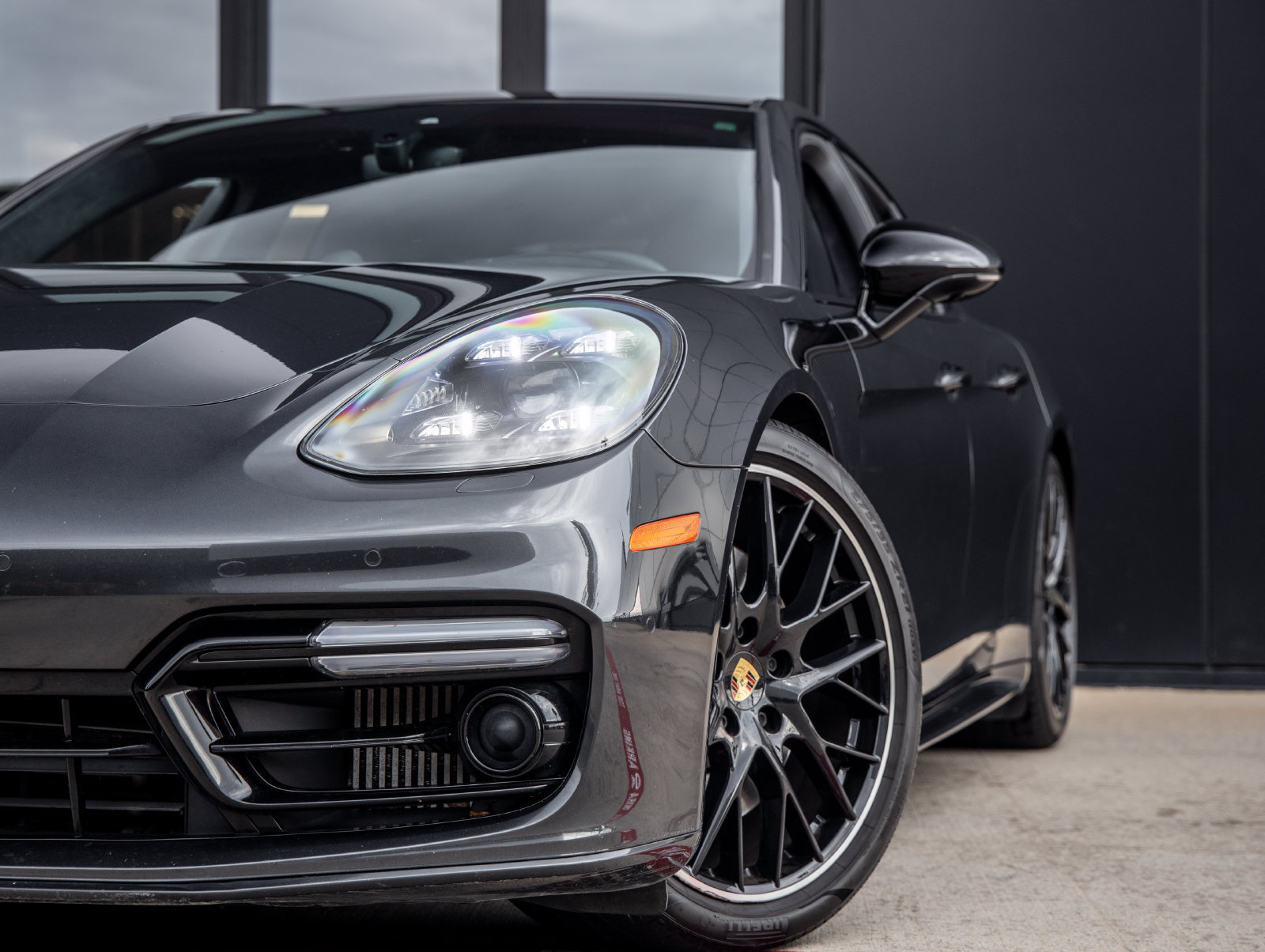Used 2020 Porsche Panamera GTS AWD/4WD image 17