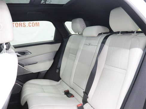Used 2022 Land Rover Range Rover Velar R-Dynamic S AWD/4WD image 18