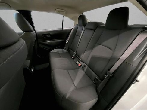 Used 2024 Toyota Corolla LE FWD image 28