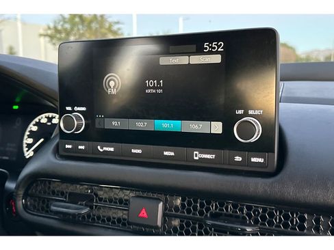 Certified 2023 Honda HR-V LX image 26