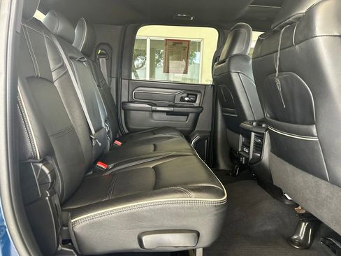 Used 2024 RAM 2500 Limited AWD/4WD image 35
