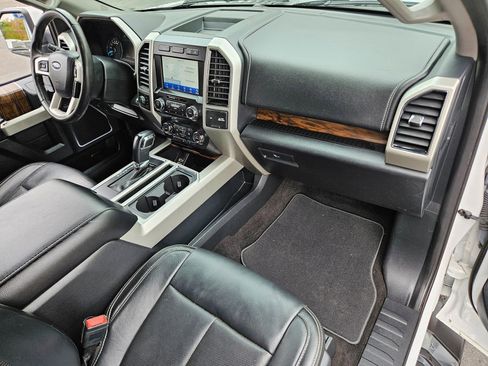 Certified 2020 Ford F150 Lariat w/ Equipment Group 501A Mid image 25