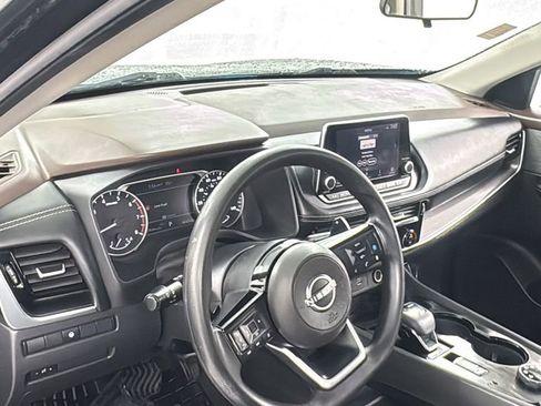 Used 2023 Nissan Rogue SV AWD/4WD image 34