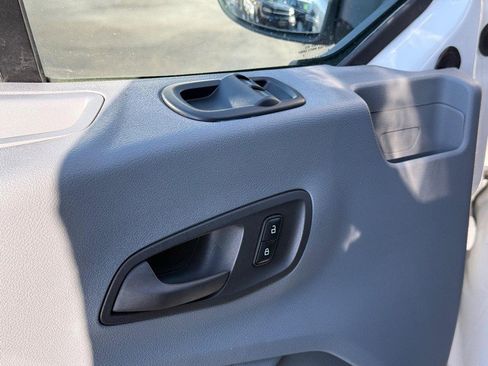 Used 2016 Ford Transit 250 130 Low Roof w/ Exterior Upgrade Package image 16
