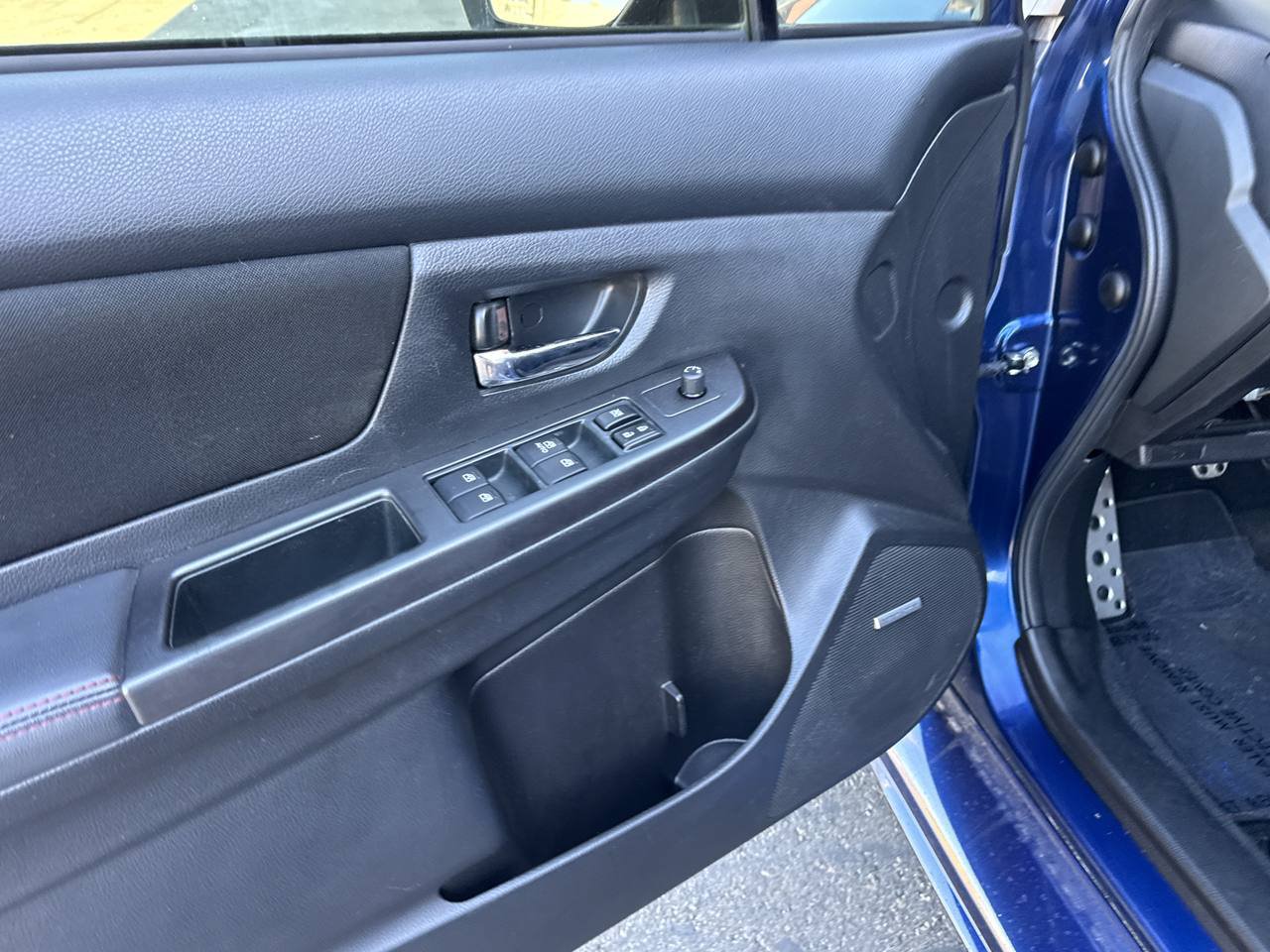Used 2015 Subaru WRX Premium AWD/4WD image 18