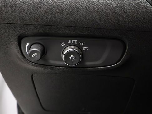 Used 2024 Buick Encore GX Avenir w/ Avenir Technology Package image 27