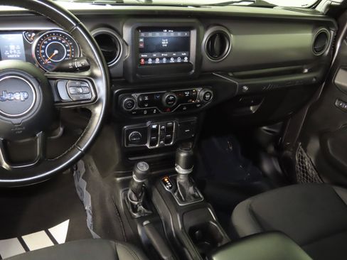 Used 2022 Jeep Wrangler Unlimited Sport S image 34