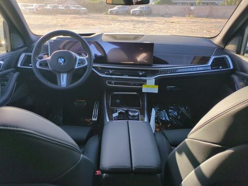 New 2026 BMW X5 sDrive40i w/ M Sport Package RWD image 15