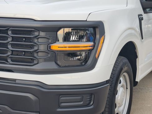 Used 2025 Ford F150 XL RWD image 9
