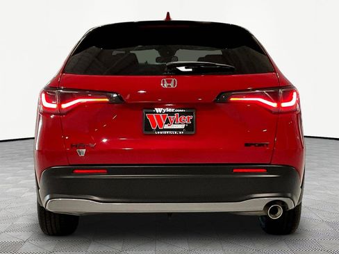 Used 2026 Honda HR-V Sport image 5