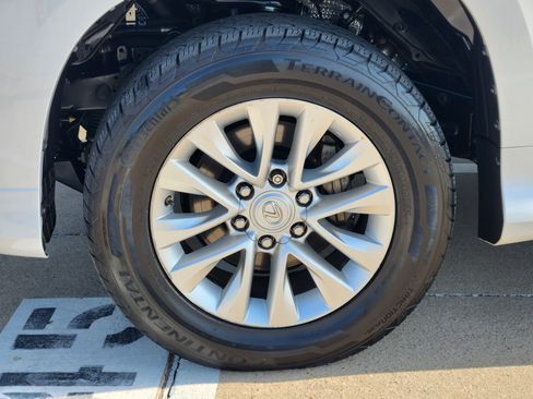 Used 2019 Lexus GX 460 Premium AWD/4WD image 10