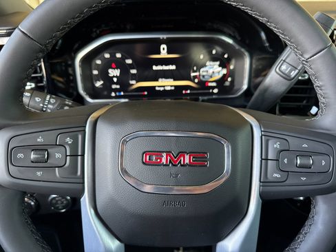 New 2026 GMC Sierra 2500 SLE AWD/4WD image 23