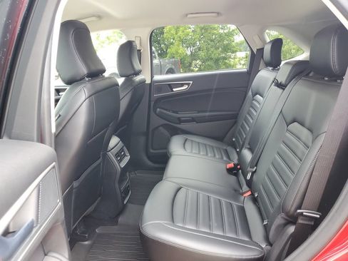 Certified 2023 Ford Edge SEL w/ Convenience Package AWD/4WD image 16