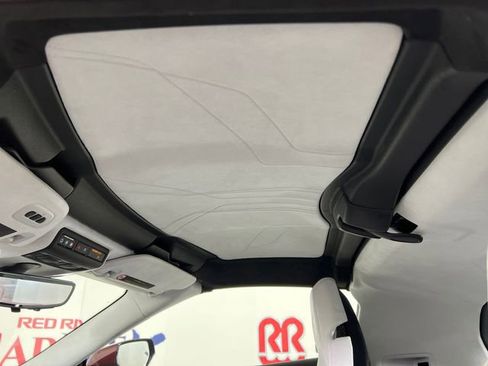 Used 2020 Chevrolet Corvette Stingray Premium Cpe w/ 3LT Preferred Equipment Group image 23