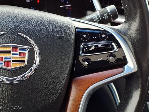 Used 2015 Cadillac XTS Luxury w/ Driver Awareness Package image 30