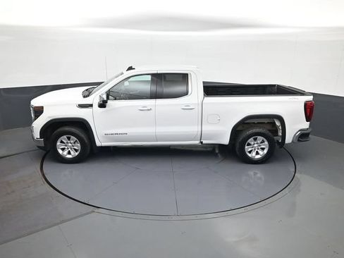 Used 2023 GMC Sierra 1500 SLE AWD/4WD image 25