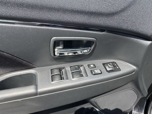 Used 2025 Mitsubishi Outlander Sport AWD image 11