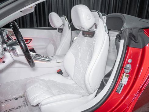 New 2026 Mercedes-Benz Maybach SL 680 image 11