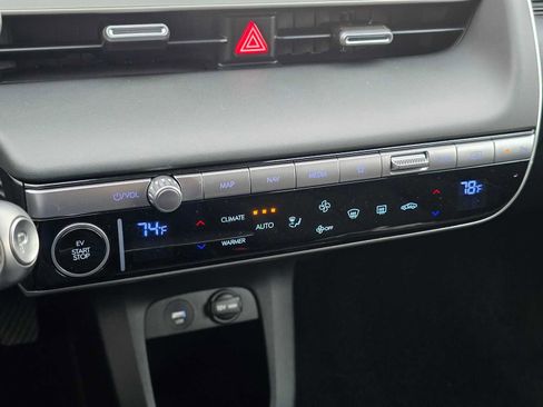 Used 2024 Hyundai Ioniq 5 SE image 29