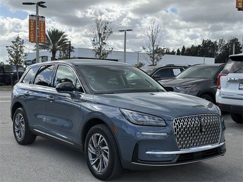 Used 2023 Lincoln Corsair FWD image 4