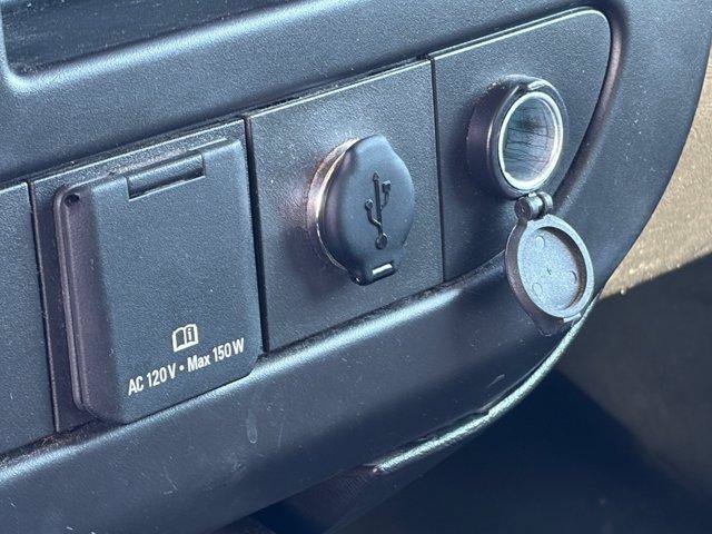 Used 2022 Chevrolet Express 3500 Extended w/ Driver Convenience Package RWD image 11