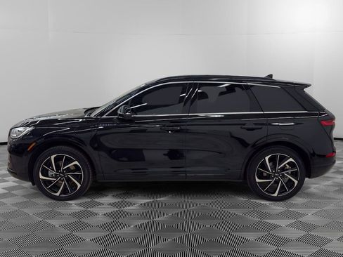 Used 2025 Lincoln Corsair Grand Touring w/ Equipment Group 302A AWD/4WD image 4