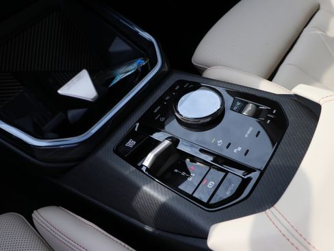 Certified 2025 BMW X3 xDrive30i w/ Premium Package image 24