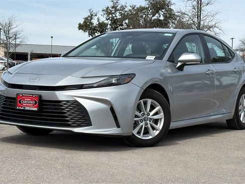 Certified 2025 Toyota Camry LE image 43