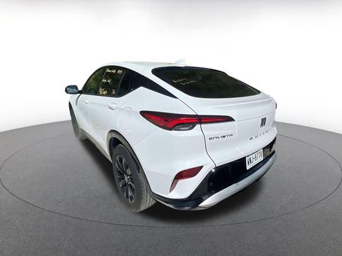 Used 2025 Buick Envista Sport Touring image 3