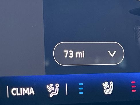 New 2025 Volkswagen ID. Buzz Pro S image 23