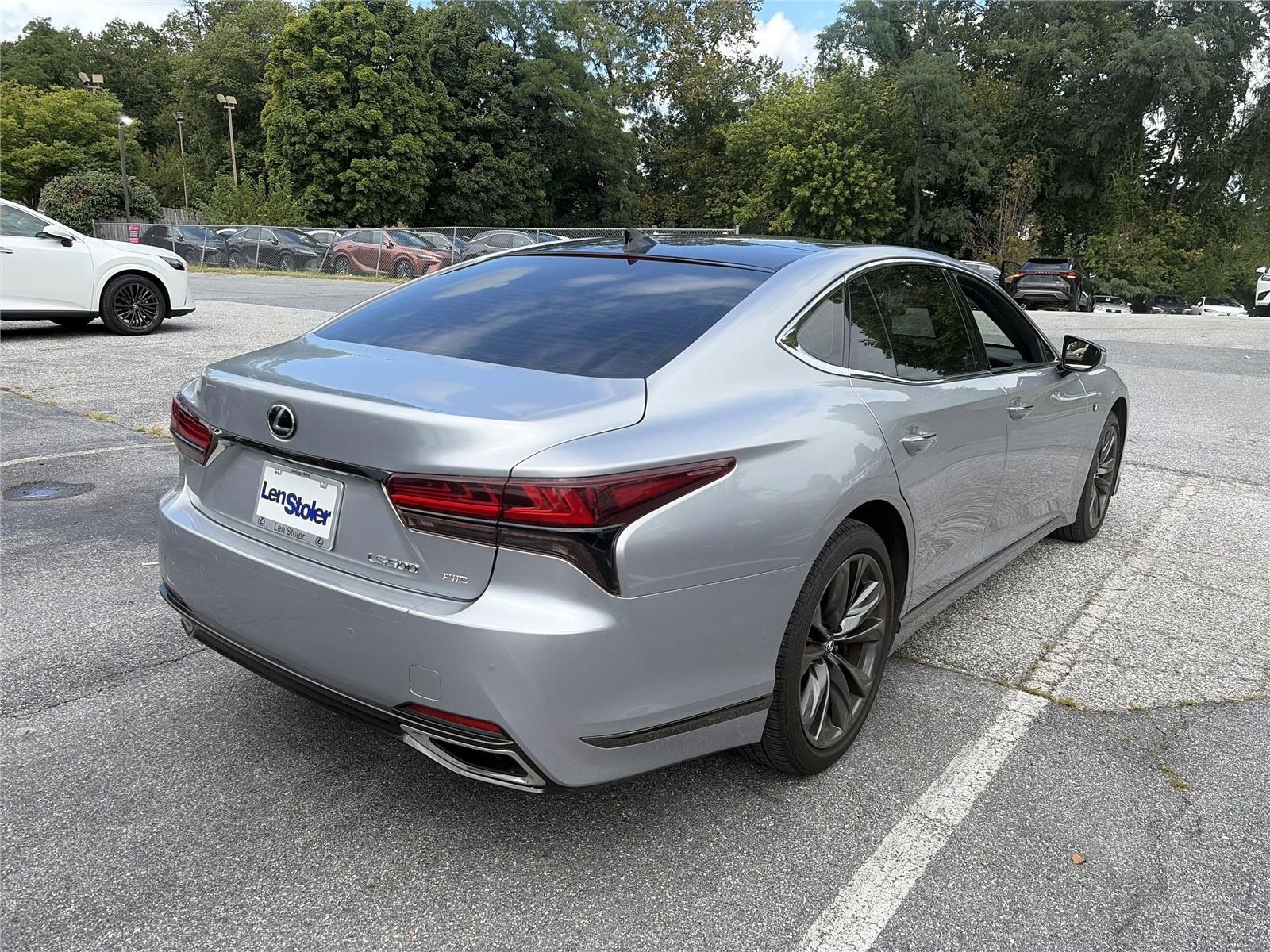 Used 2023 Lexus LS 500 F Sport w/ Accessory Package (Z2) AWD/4WD image 5