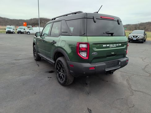 Used 2025 Ford Bronco Sport Badlands image 3