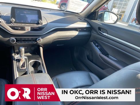 Used 2024 Nissan Altima 2.5 SR image 20