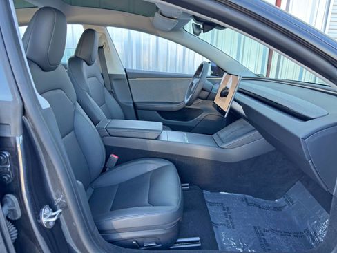 Used 2024 Tesla Model 3 Long Range image 16