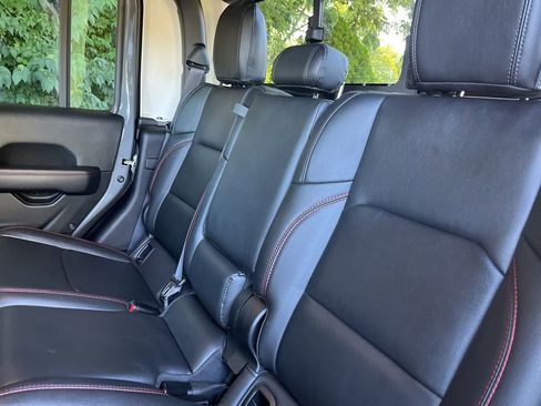 Used 2022 Jeep Gladiator Rubicon w/ LED Lighting Group image 54