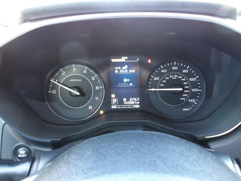 Used 2018 Subaru Impreza 2.0i Premium w/ Eyesight & BSD & Rcta AWD/4WD image 18
