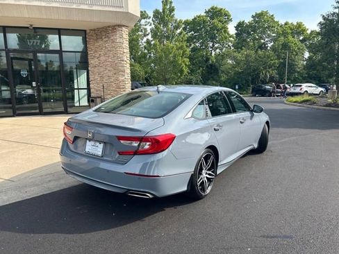 Used 2021 Honda Accord Touring image 7