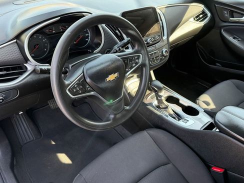 Used 2023 Chevrolet Malibu LT FWD image 22