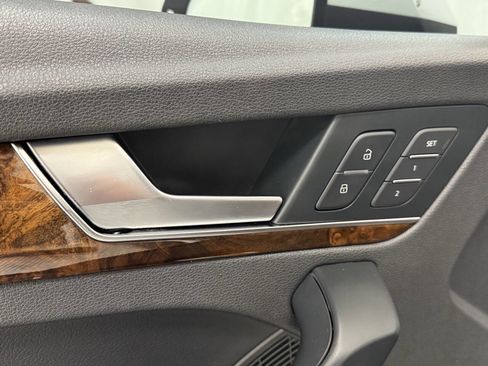 Used 2018 Audi Q5 2.0T Premium Plus image 31