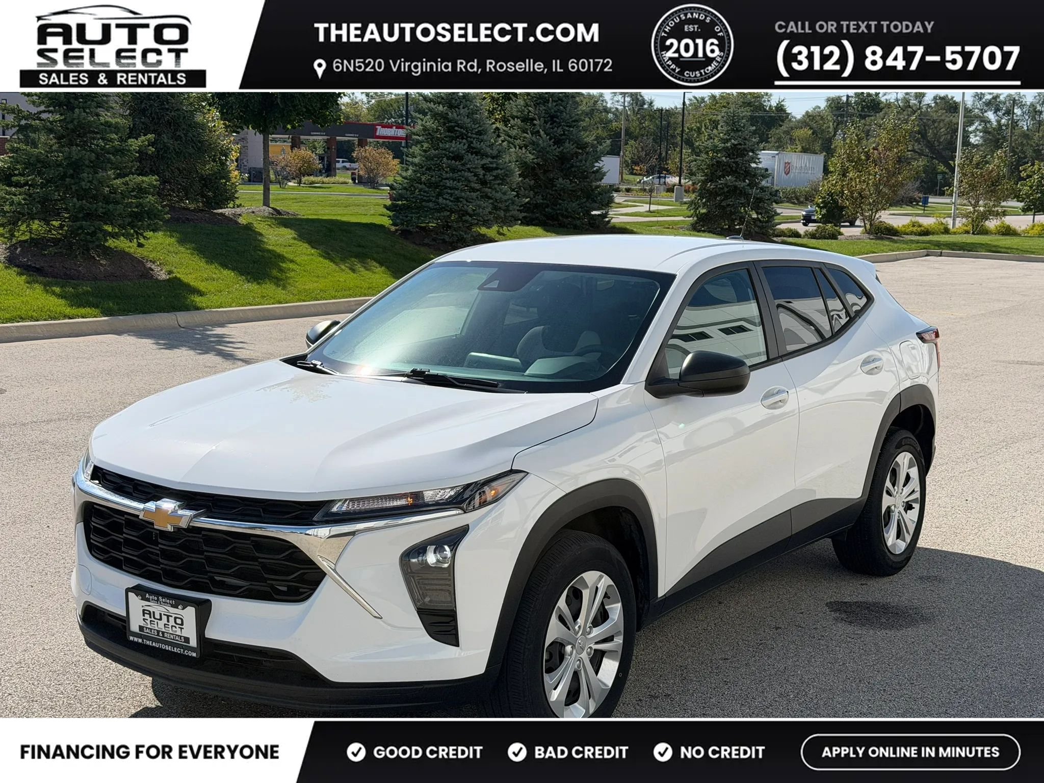 Used 2024 Chevrolet Trax LS FWD image 1