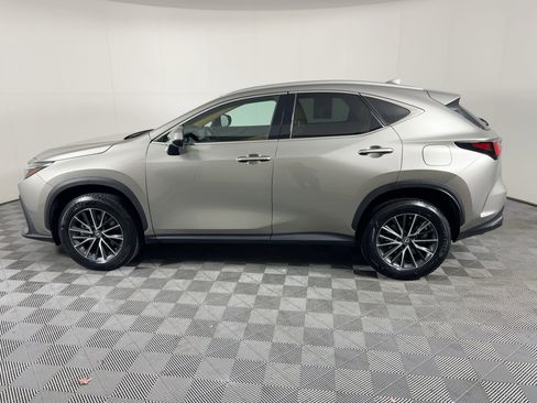 Used 2024 Lexus NX 250 FWD w/ Premium Package image 2